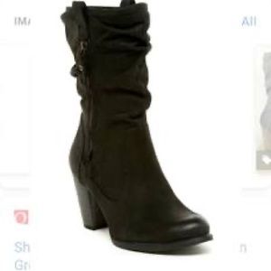 Ugg Dayton Distressed Western Boots 👢